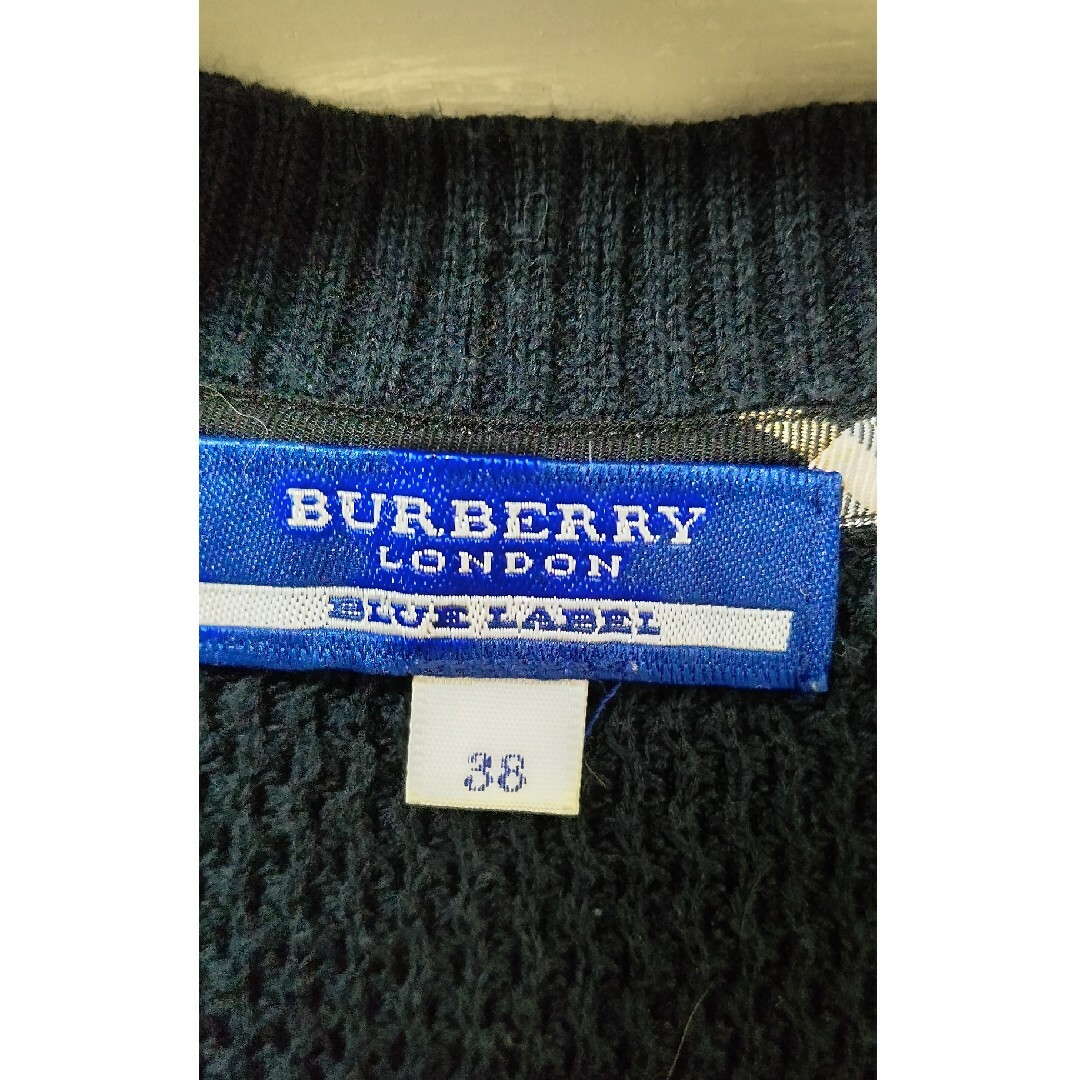 BURBERRY BLUE LABEL(バーバリーブルーレーベル)のBURBERRY LONDON BLUE LABEL カーディガン ネイビー 3 レディースのトップス(カーディガン)の商品写真