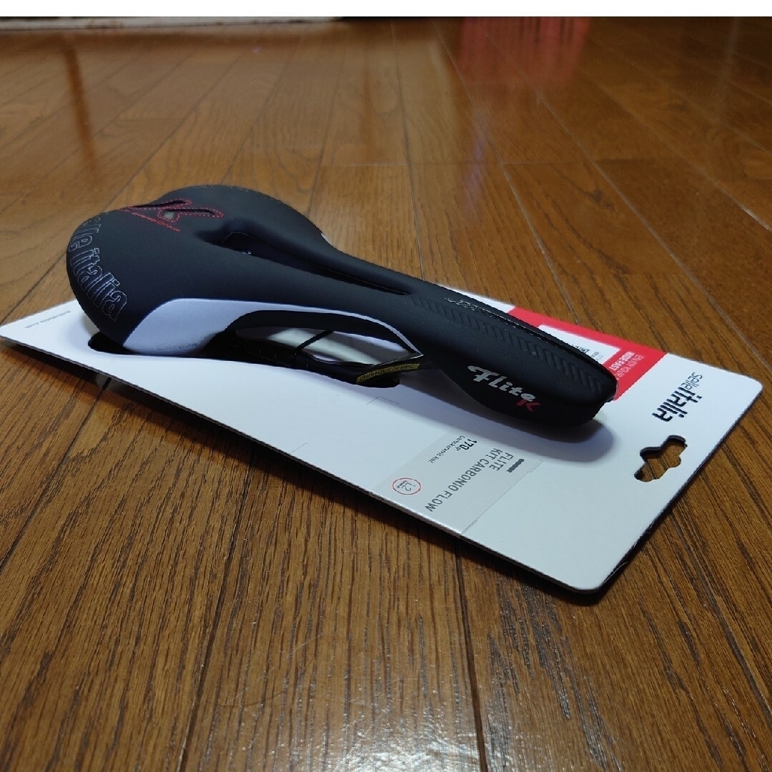 Selle Italia Flite Kit Carbonio Flow サドル