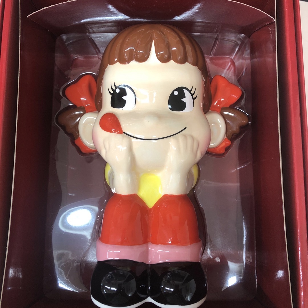 販売の在庫 おすわりペコちゃん陶器人形 | www.butiuae.com