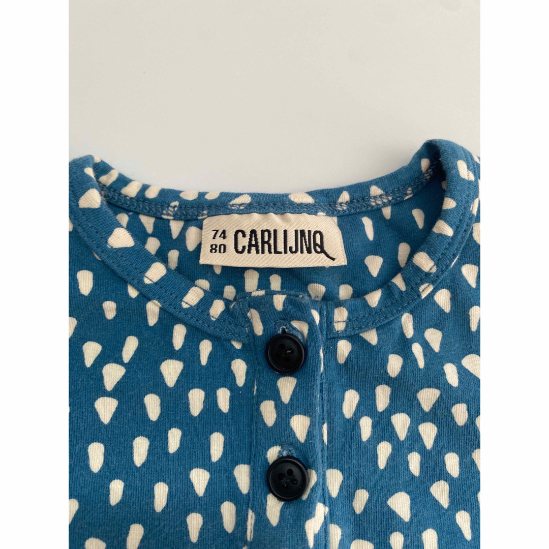 Carlijnq PETROL SPARKLES HENLEY 74/80 キッズ/ベビー/マタニティのベビー服(~85cm)(Ｔシャツ)の商品写真
