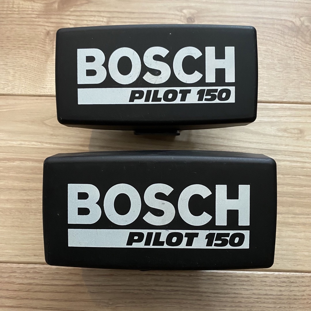 新品　BOSCH ボッシュ　PILOT150 フォグランプ　2個セット【送料込】