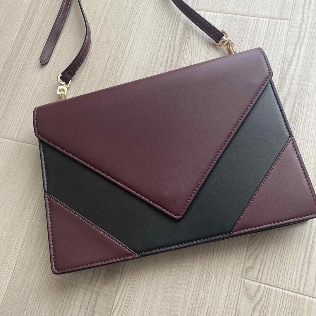 Charles and Keith(チャールズアンドキース)のCharles&Keithショルダーバッグ クラッチバッグ2way レディースのバッグ(ショルダーバッグ)の商品写真