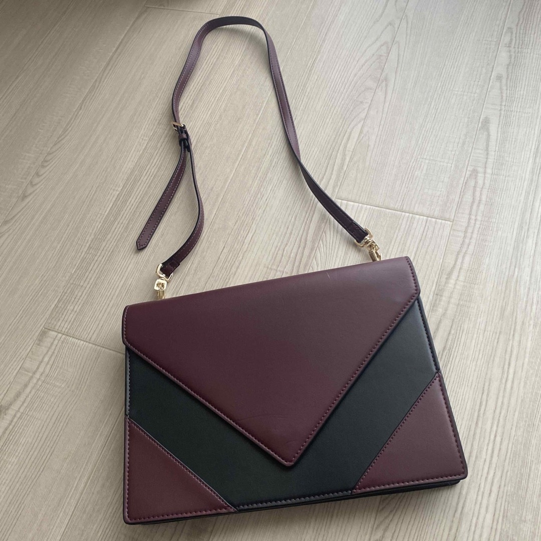 Charles and Keith(チャールズアンドキース)のCharles&Keithショルダーバッグ クラッチバッグ2way レディースのバッグ(ショルダーバッグ)の商品写真