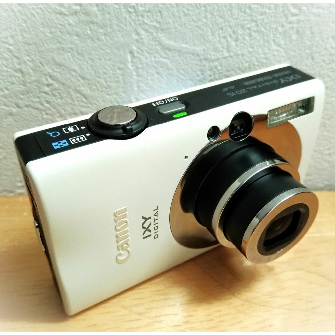 Canon(キヤノン)の📷 Canon IXY DIGITAL 20IS スマホ/家電/カメラのカメラ(コンパクトデジタルカメラ)の商品写真