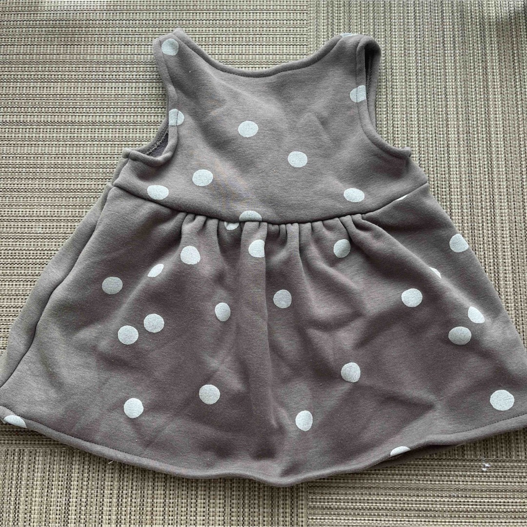 ZARA KIDS(ザラキッズ)の裏起毛　ドットワンピース キッズ/ベビー/マタニティのベビー服(~85cm)(ワンピース)の商品写真