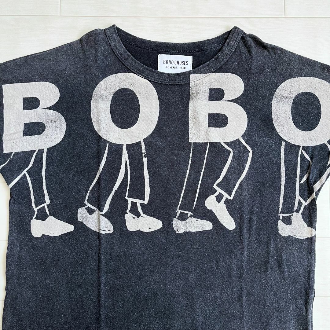 こども ビームス(コドモビームス)の美品★ BOBO CHOSES プリントTシャツ 4-5Y 110cm ブラック キッズ/ベビー/マタニティのキッズ服男の子用(90cm~)(Tシャツ/カットソー)の商品写真