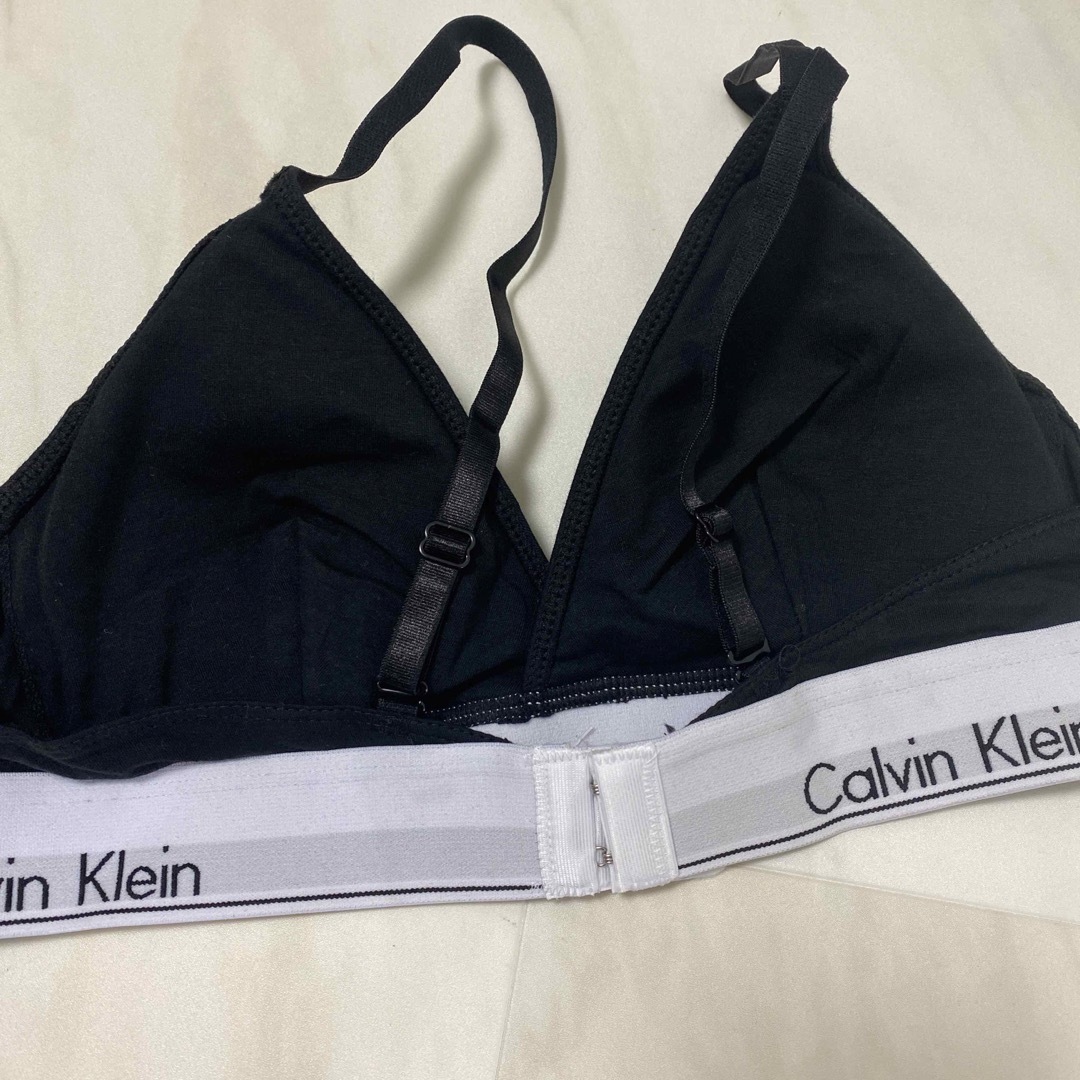 Calvin Klein(カルバンクライン)のカルバンクライン セットアップ レディースの下着/アンダーウェア(ブラ&ショーツセット)の商品写真