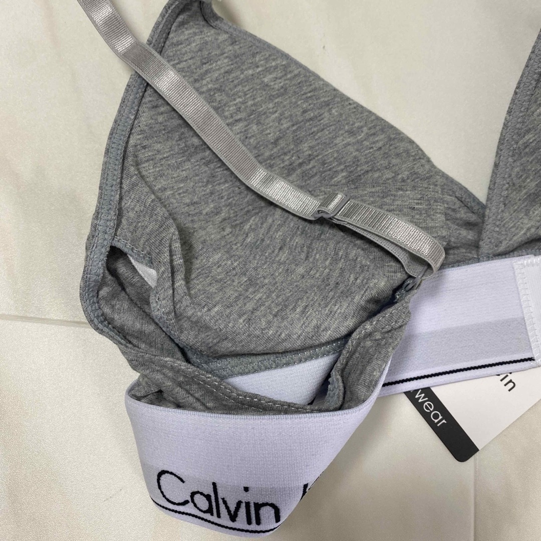 Calvin Klein(カルバンクライン)のカルバンクライン レディースの下着/アンダーウェア(ブラ&ショーツセット)の商品写真
