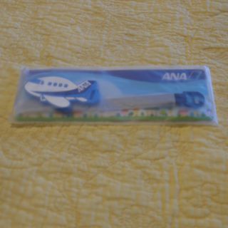 エーエヌエー(ゼンニッポンクウユ)(ANA(全日本空輸))のana ラバーネームタグ(航空機)