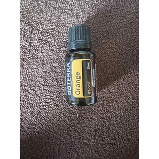 ドテラ(doTERRA)のオレンジ　ドテラ(エッセンシャルオイル（精油）)