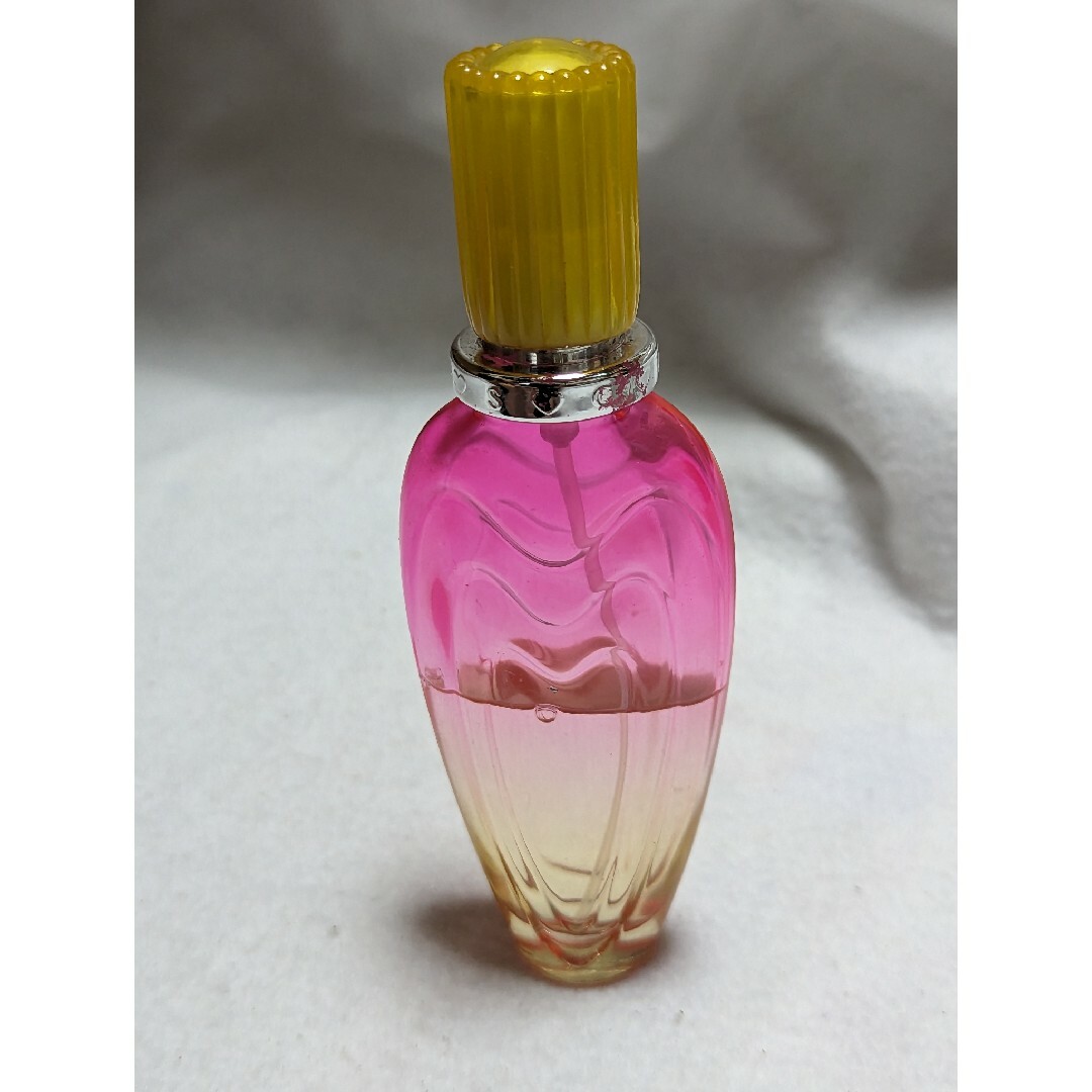 ESCADA(エスカーダ)の廃盤希少エスカーダロッキンリオオードトワレ50ml コスメ/美容のコスメ/美容 その他(その他)の商品写真