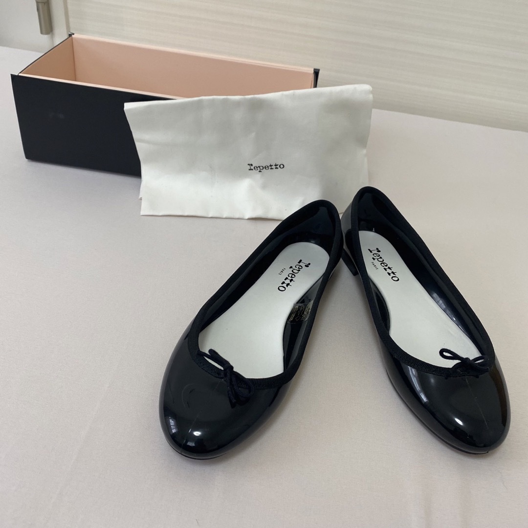 【レペット repetto】バレエシューズ24㎝　ブラックエナメル　パンプス