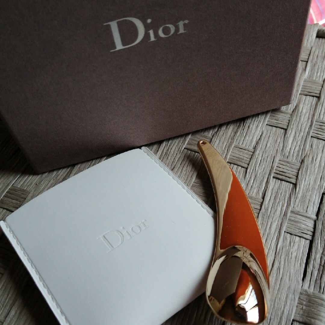 Christian Dior(クリスチャンディオール)のDior　スパチュラ　未使用 コスメ/美容のメイク道具/ケアグッズ(その他)の商品写真