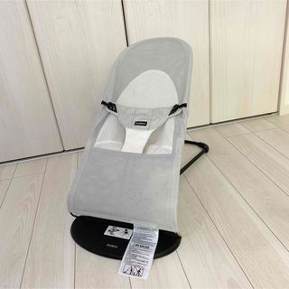 ベビービョルン(BABYBJORN)の【Baby Bjorn ベビービョルン】バウンサー　シルバーホワイト(その他)