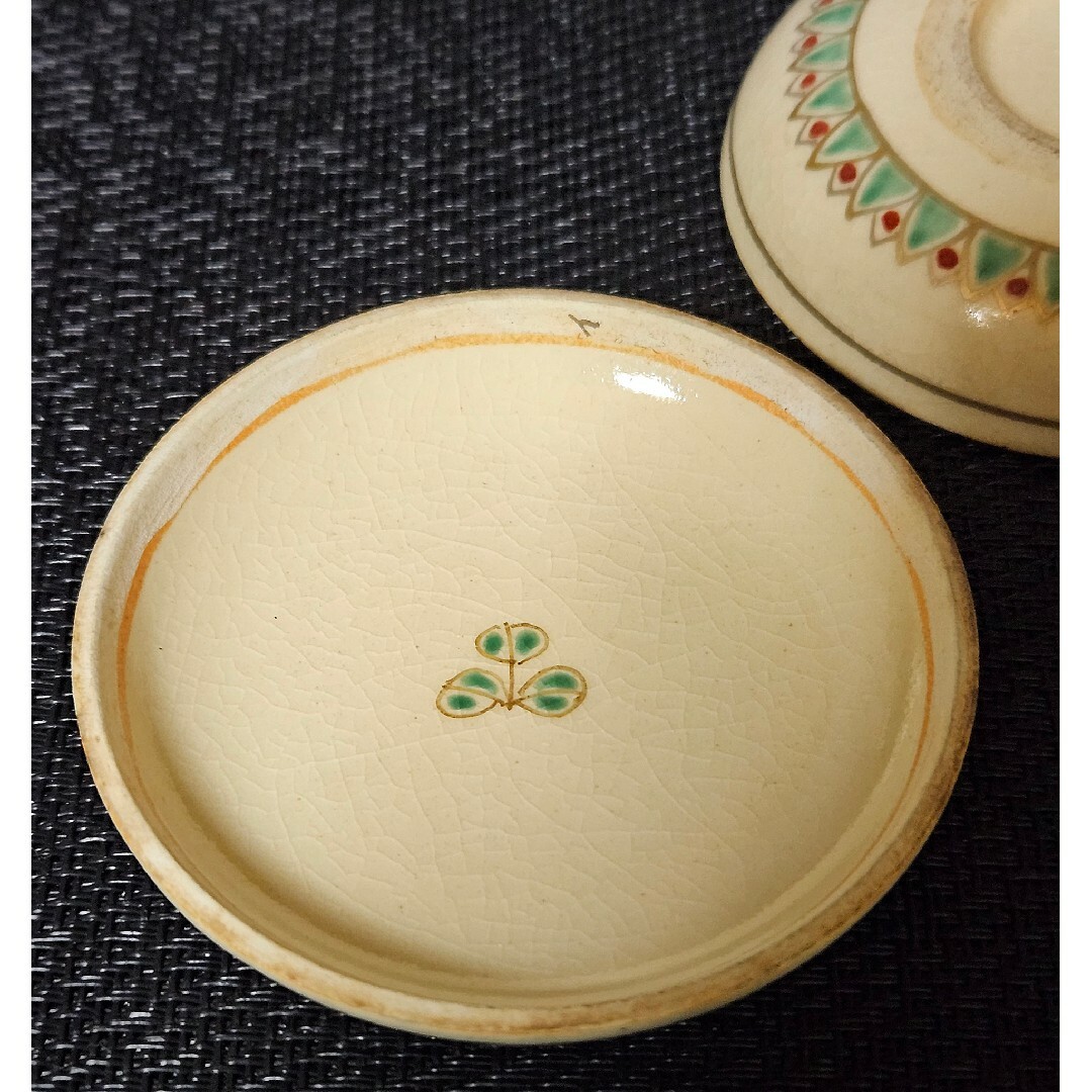 明治時代~大正時代 古薩摩 色絵薩摩 草花の図 香合 茶道具 茶器 香道具-