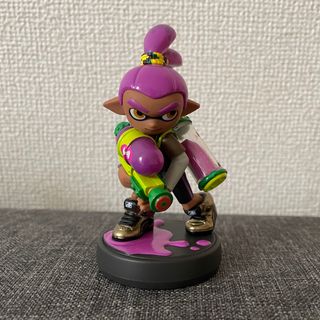 ニンテンドースイッチ(Nintendo Switch)のスプラトゥーン　amiibo  ボーイ　パープル　アミーボ(ゲームキャラクター)