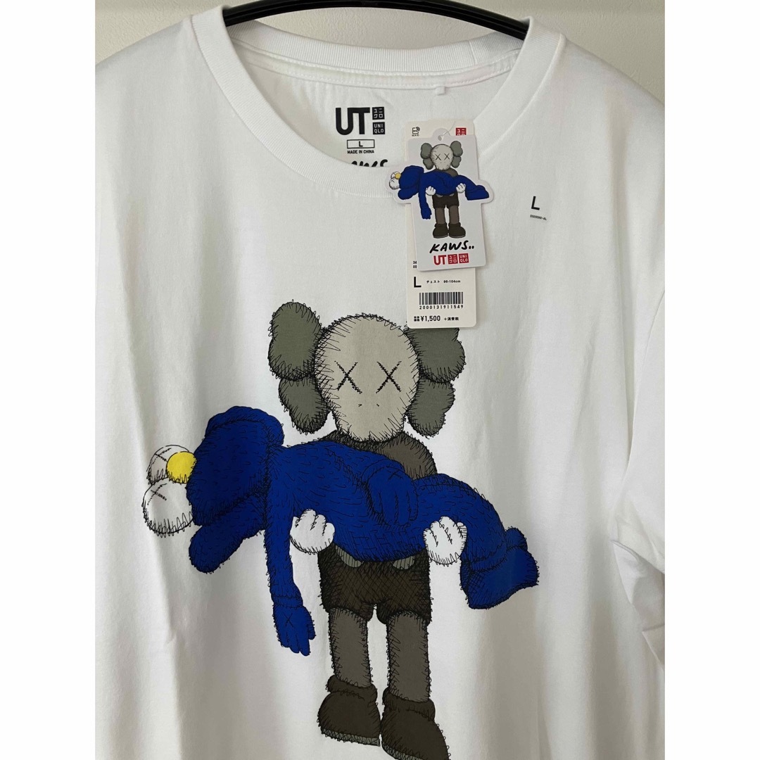 タグ付き　新品　KAWS UNIQLO Tシャツ XL カウズ　ユニクロ UT