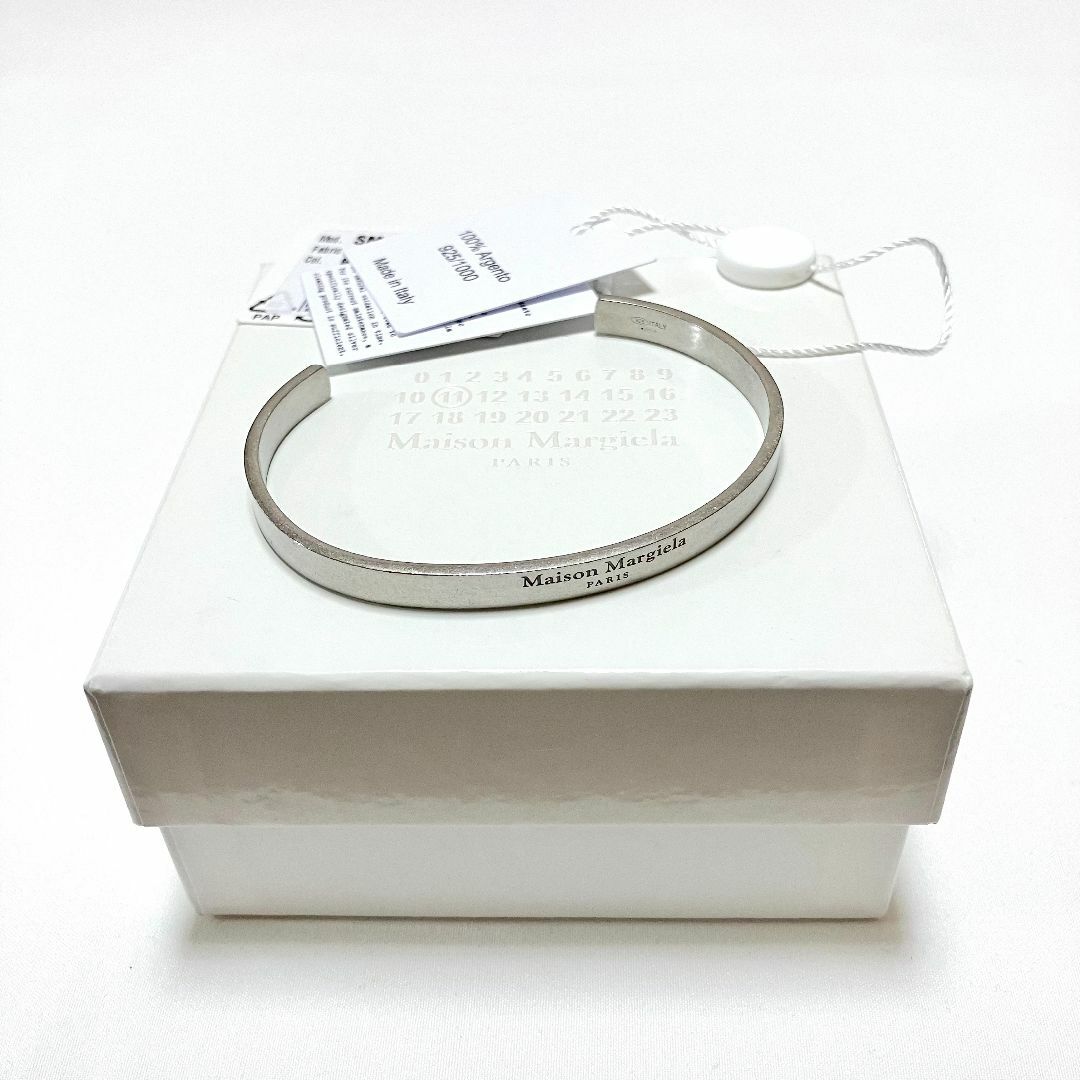 Maison 垣間見る Margiela シルバー バングル カフブレスレット XS Maison 垣間見る Margiela シルバー バングル カフブレスレット XS
