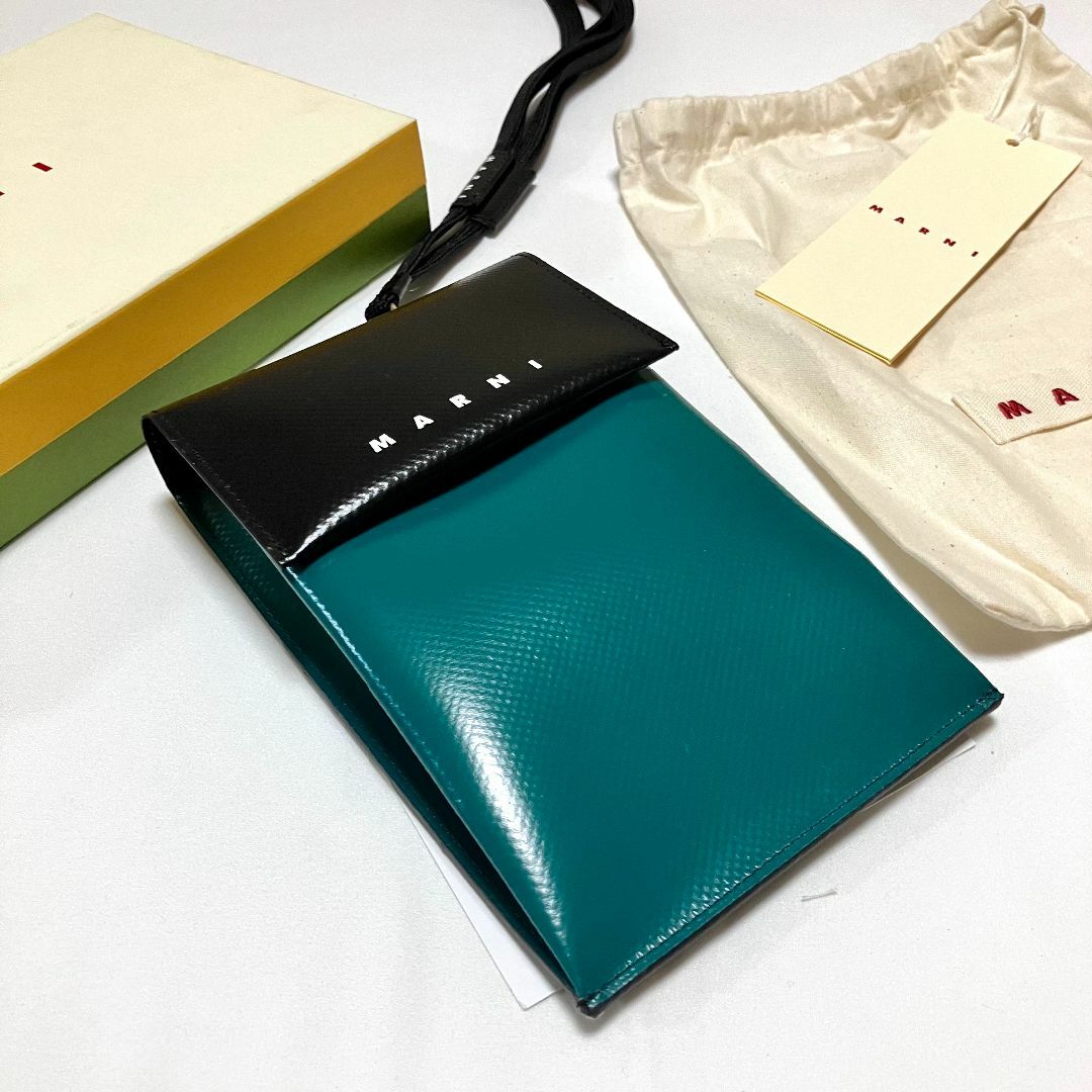 【美品】MARNI フォンポーチ ショルダーバッグ  緑黒