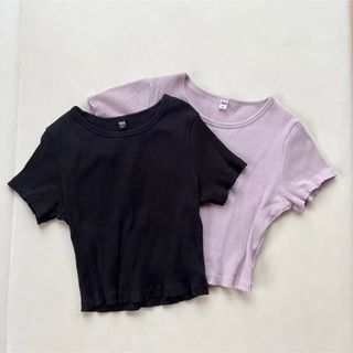 ユニクロ(UNIQLO)の週末値下げ‼︎ユニクロ リブクロップドT 2枚セット(Tシャツ(半袖/袖なし))