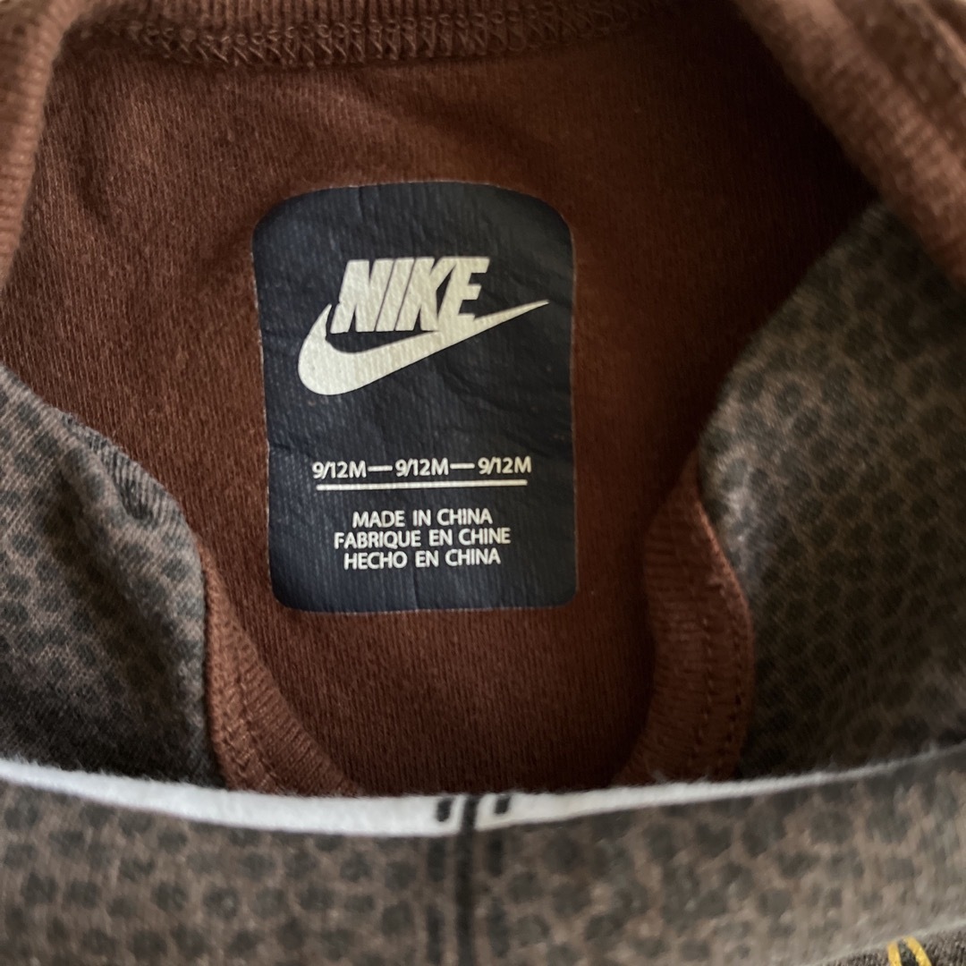 NIKE(ナイキ)のNIKEロンパース キッズ/ベビー/マタニティのベビー服(~85cm)(ロンパース)の商品写真