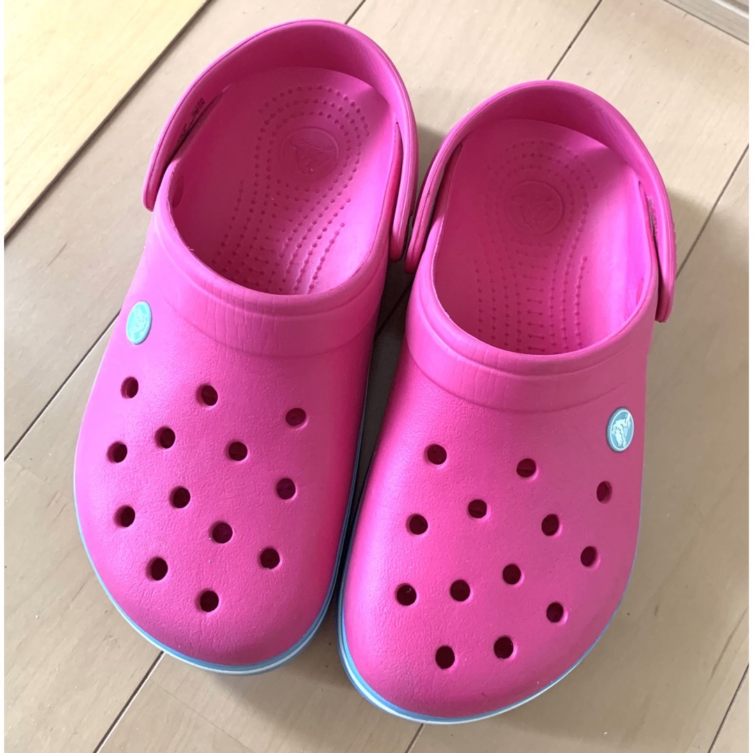 crocs(クロックス)のcrocs クロックス サンダル レディースの靴/シューズ(サンダル)の商品写真