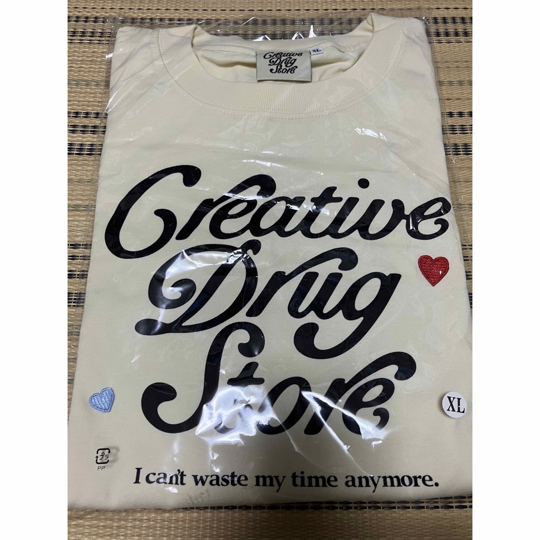 Girls Don't Cry creative drug storeクリエイティブ ドラッグ ストアTシャツ の通販 by  kazutaro81's shop｜ガールズドントクライならラクマ