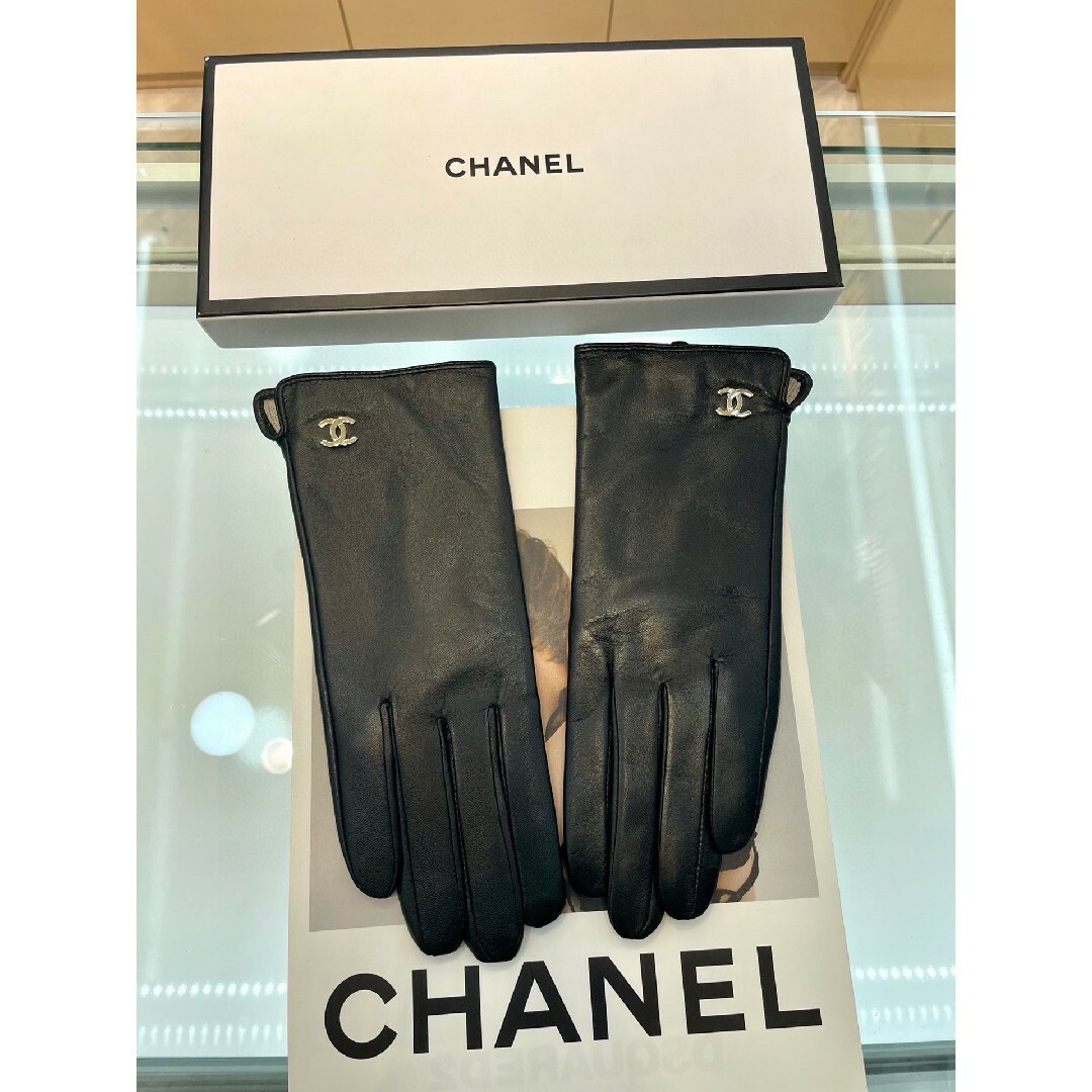 シャネル CHANEL レザー グローブ 新品