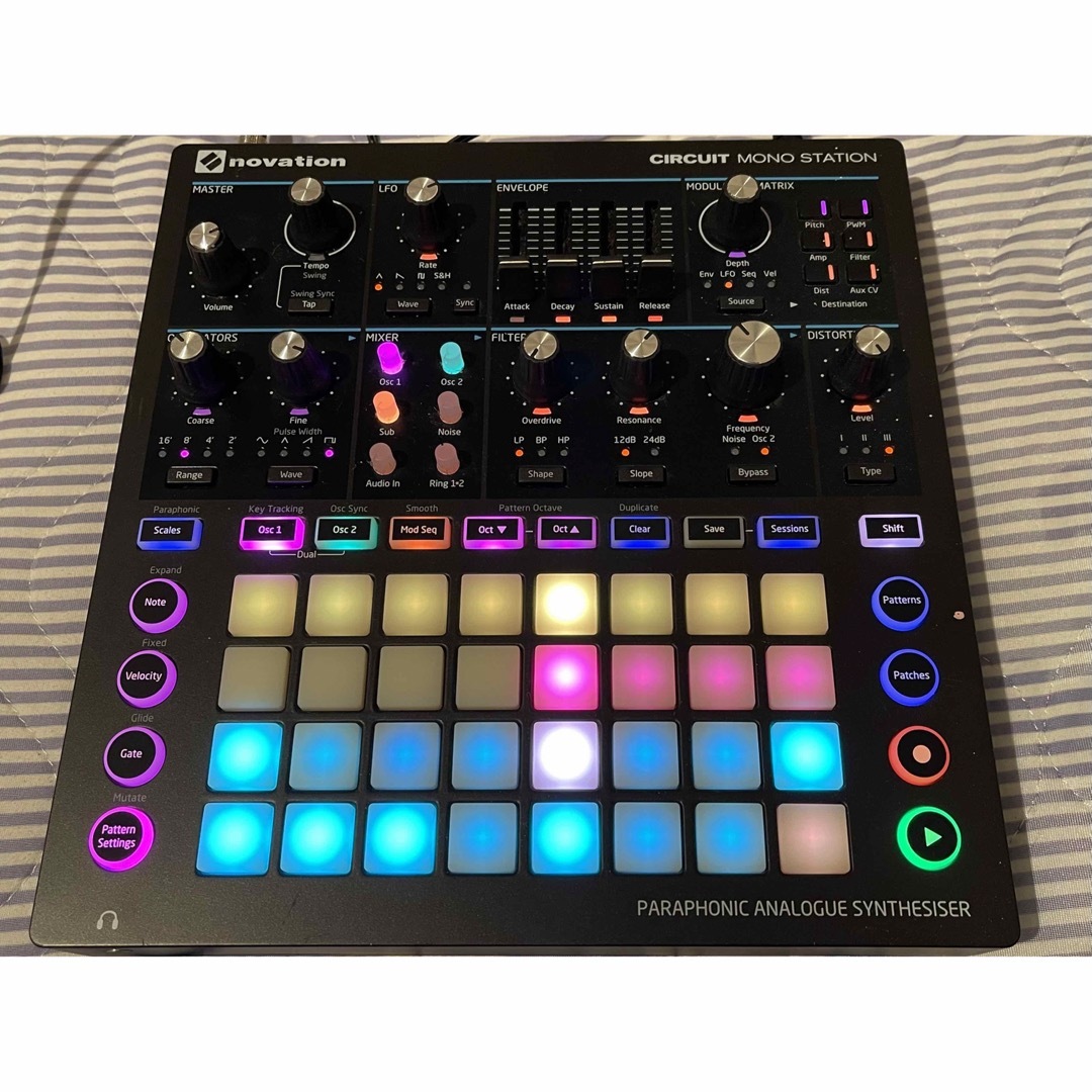 NOVATION Circuit Mono Station ジャンク扱い