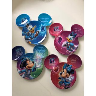 ディズニー(Disney)の新品ディズニーシー15周年記念プレート4枚(キャラクターグッズ)