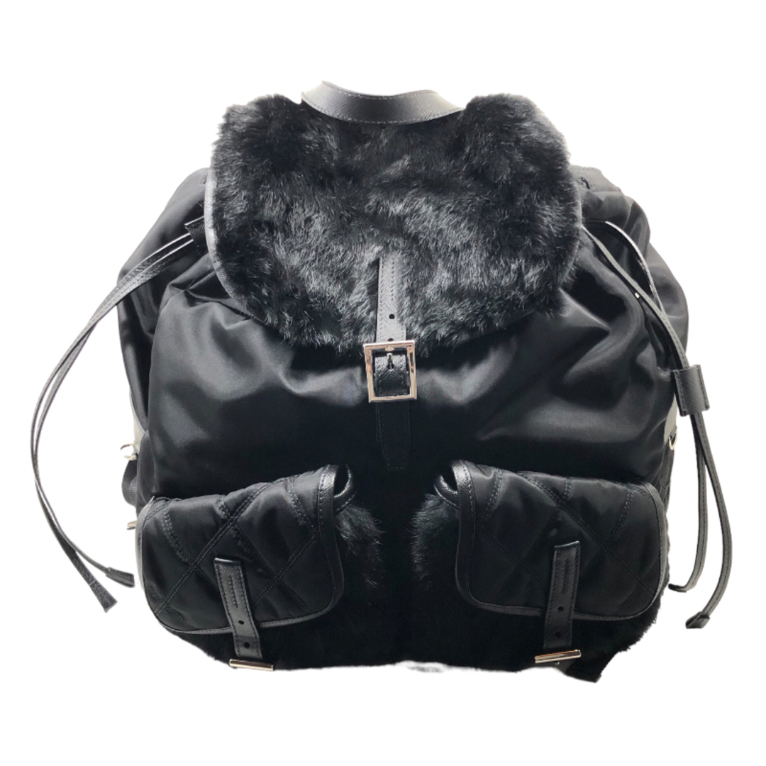 値下げ！！　美品　PRADA  ナイロンリュック　BLACK 正規品