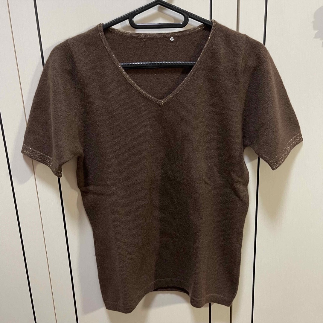 カシミヤ100%  Vネック半袖ニット　CASHMERE トップス　レディース レディースのトップス(ニット/セーター)の商品写真