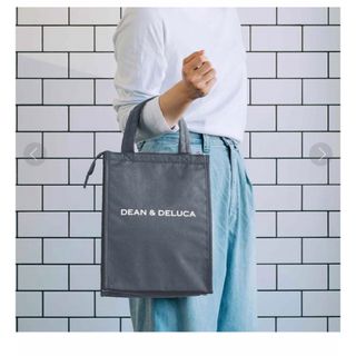 ディーンアンドデルーカ(DEAN & DELUCA)のDEAN & DELUCA クーラーバッグ M(弁当用品)