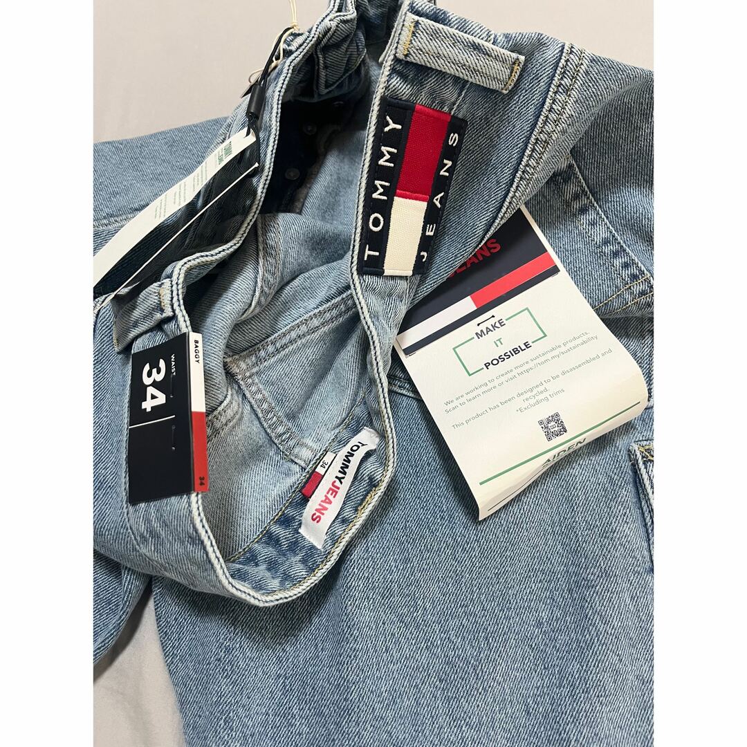 TOMMY JEANS(トミージーンズ)の新品タグ付き Tommy Jeans メンズハーフパンツ メンズのパンツ(ショートパンツ)の商品写真