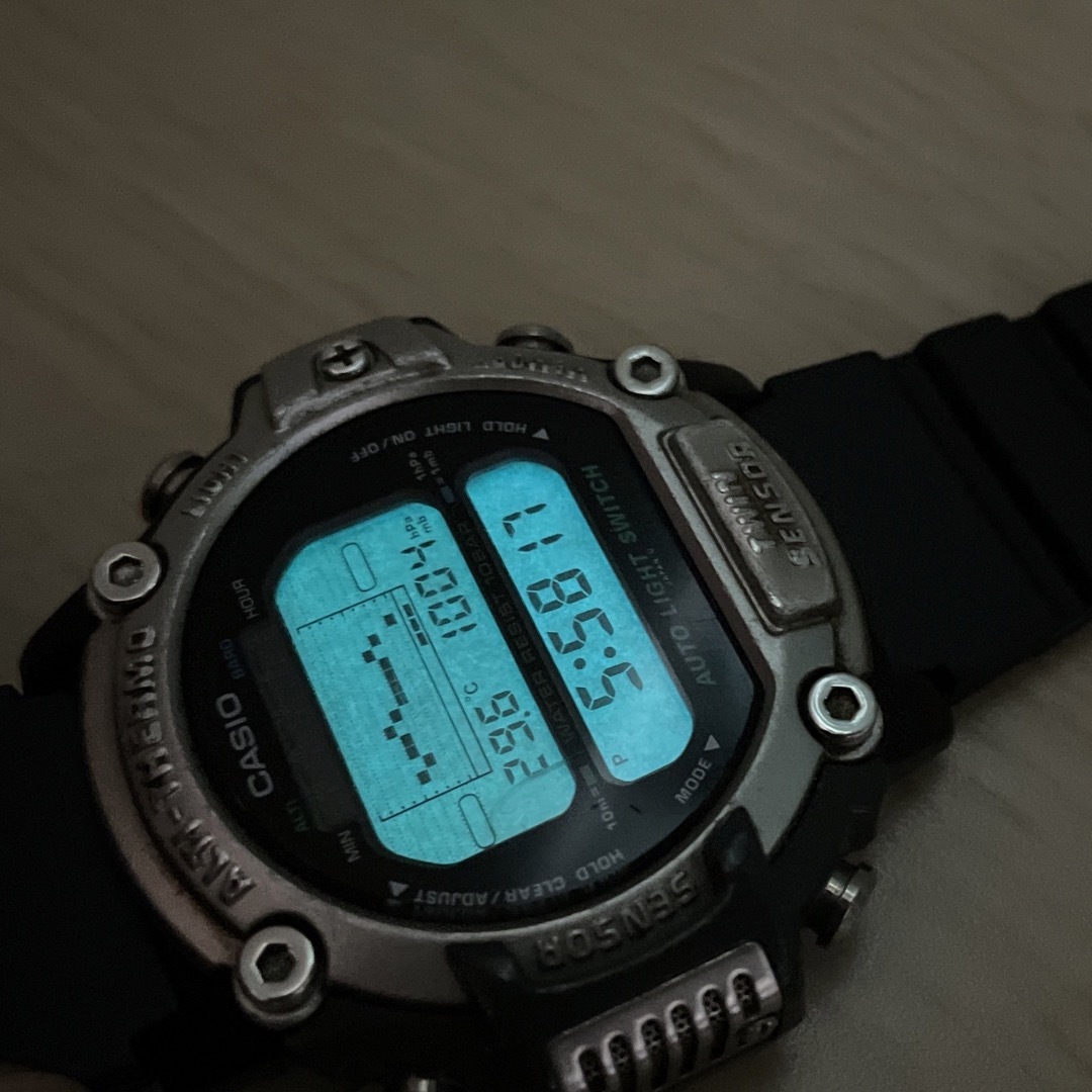 CASIO PROTREK TWIN SENSOR ALTI-THERMO腕時計-