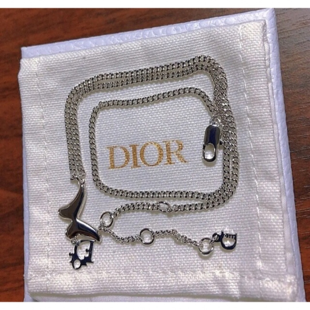 Dior  ロゴ 蝶 ネックレス シルバー ストーン 可愛い silver