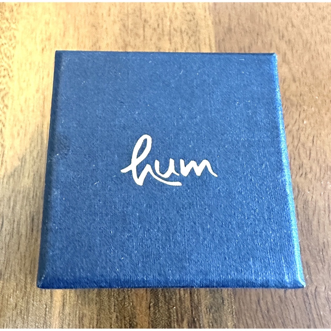 HUM(ハム)のお値下げ　hum ゴールド　リング　一粒ダイヤ　美品 レディースのアクセサリー(リング(指輪))の商品写真
