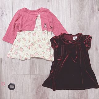 ベビーギャップ(babyGAP)のGAP ワンピース　90 ベロア　レッド　ピンク　ベビーギャップ　女の子　可愛い(ワンピース)