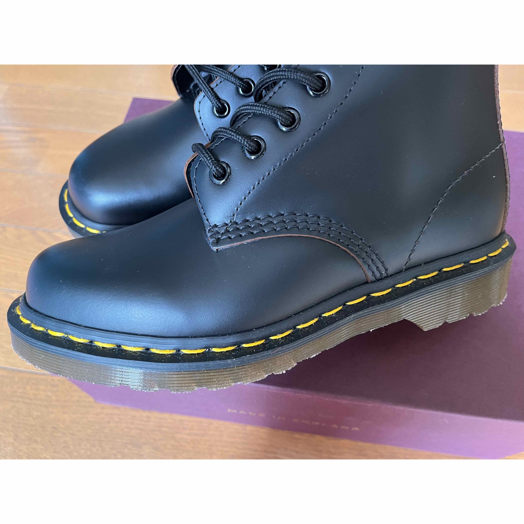 Dr.Martens(ドクターマーチン)の新品 未使用　イギリス製 ドクターマーチン 1460 ブーツUK10 メンズの靴/シューズ(ブーツ)の商品写真