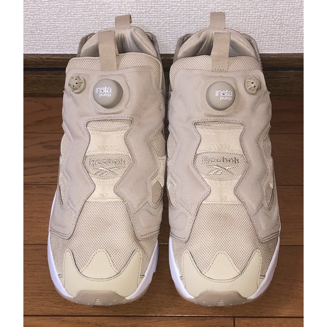 Reebok(リーボック)の28cm 良品 REEBOK INSTA PUMP FURY OG ベージュ 白 メンズの靴/シューズ(スニーカー)の商品写真