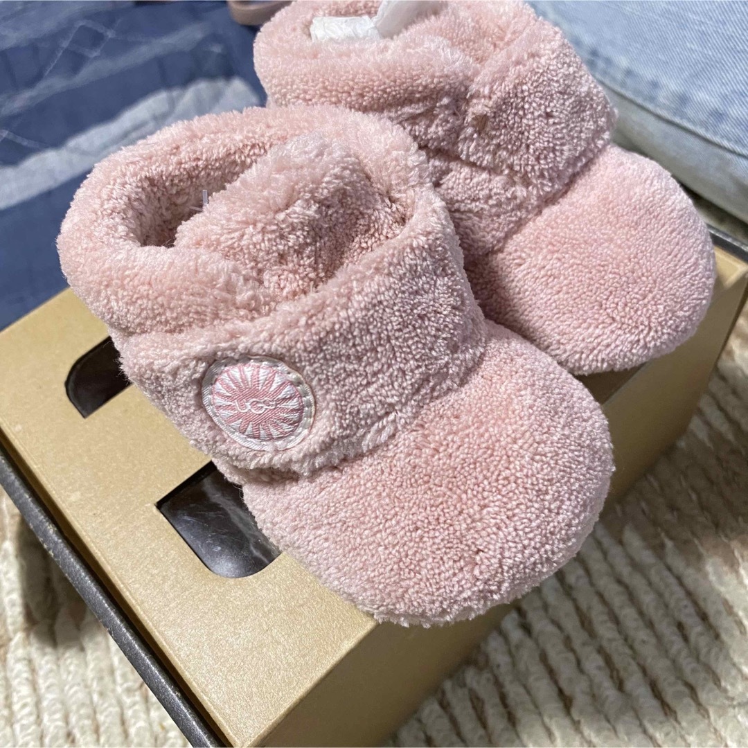 UGG ベビーシューズ キッズ/ベビー/マタニティのベビー靴/シューズ(~14cm)(ブーツ)の商品写真