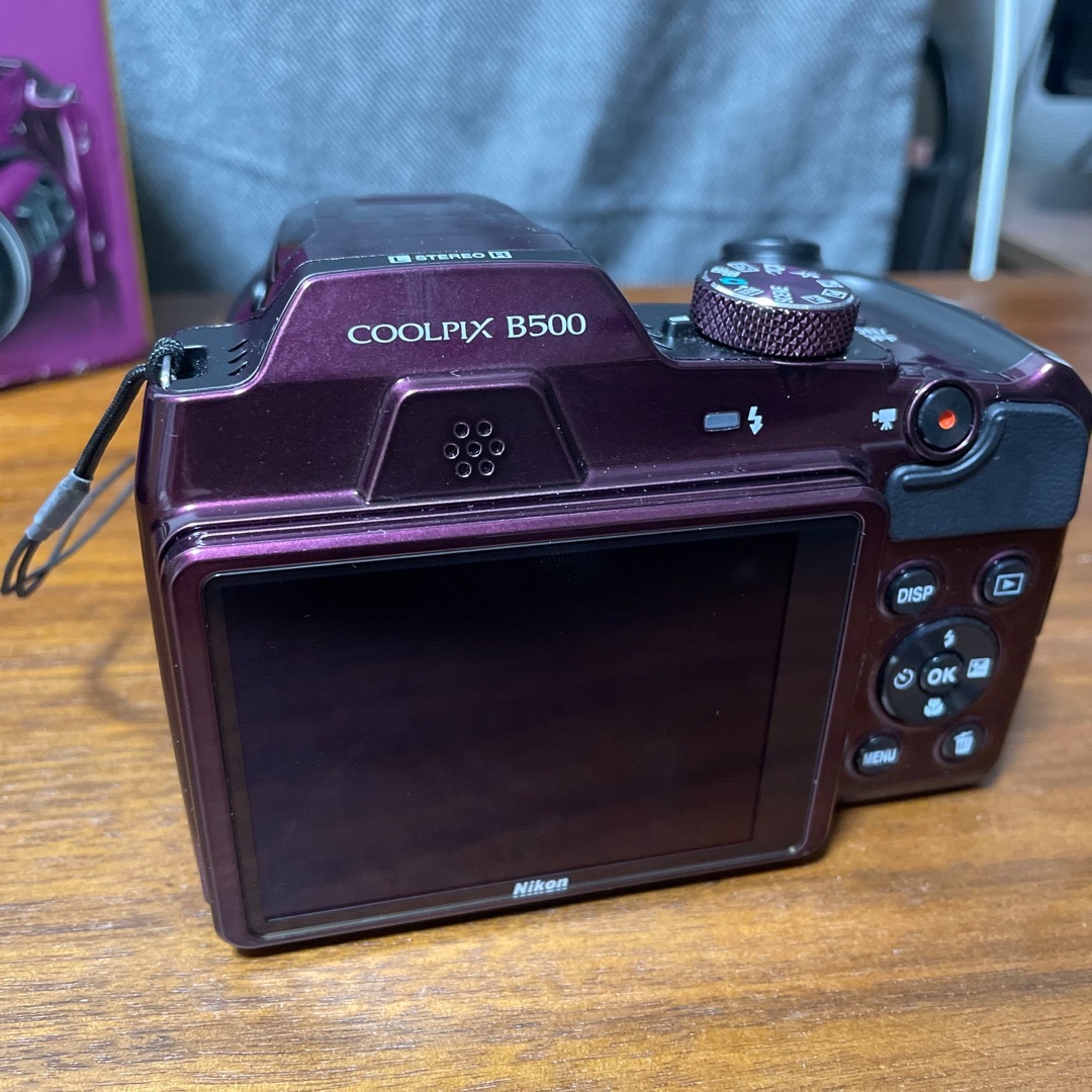 ほぼ未使用★美品★Nikon  COOLPIX B500 WIFI転送