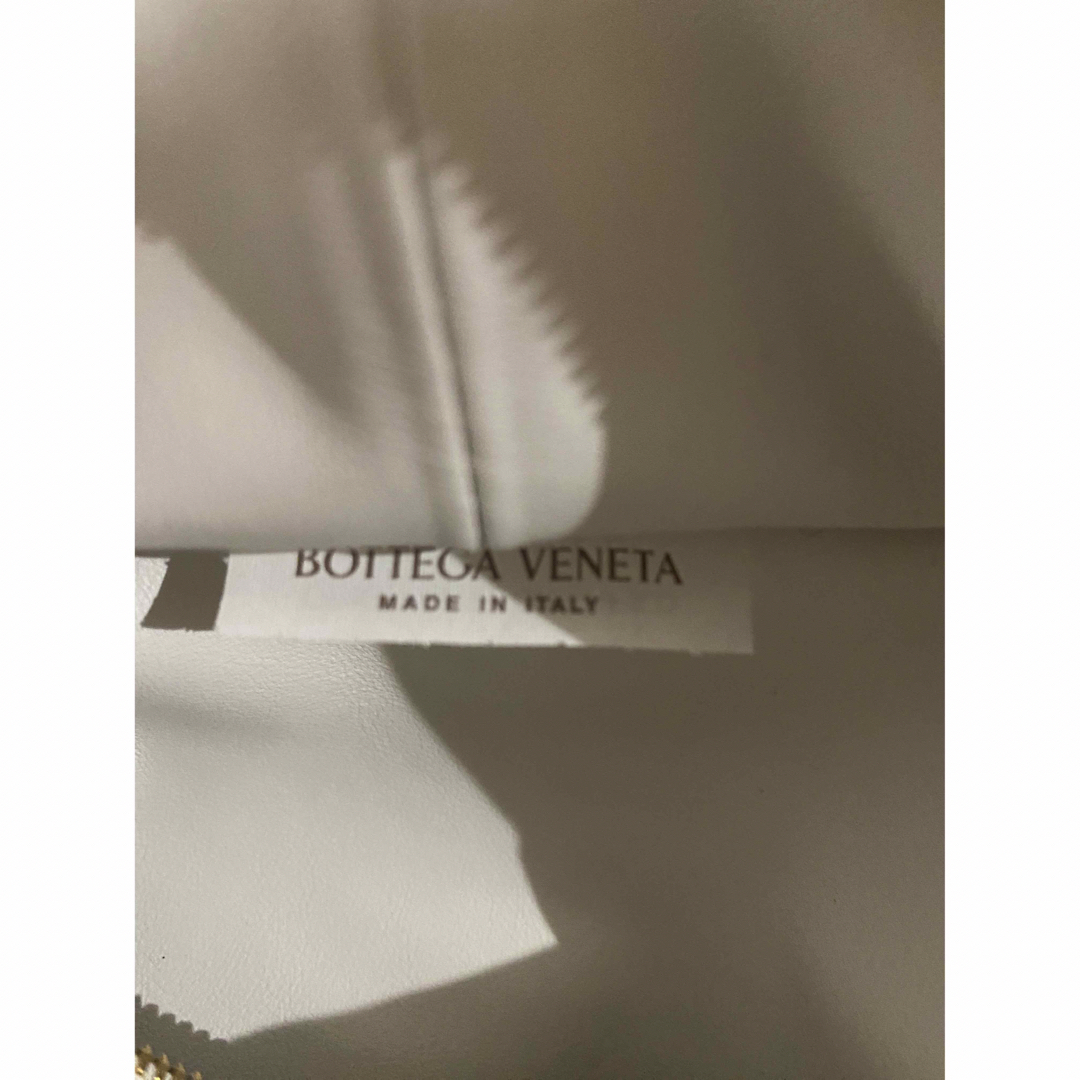 ボッテガヴェネタ BOTTEGA VENETA ダブルノット　ホワイト