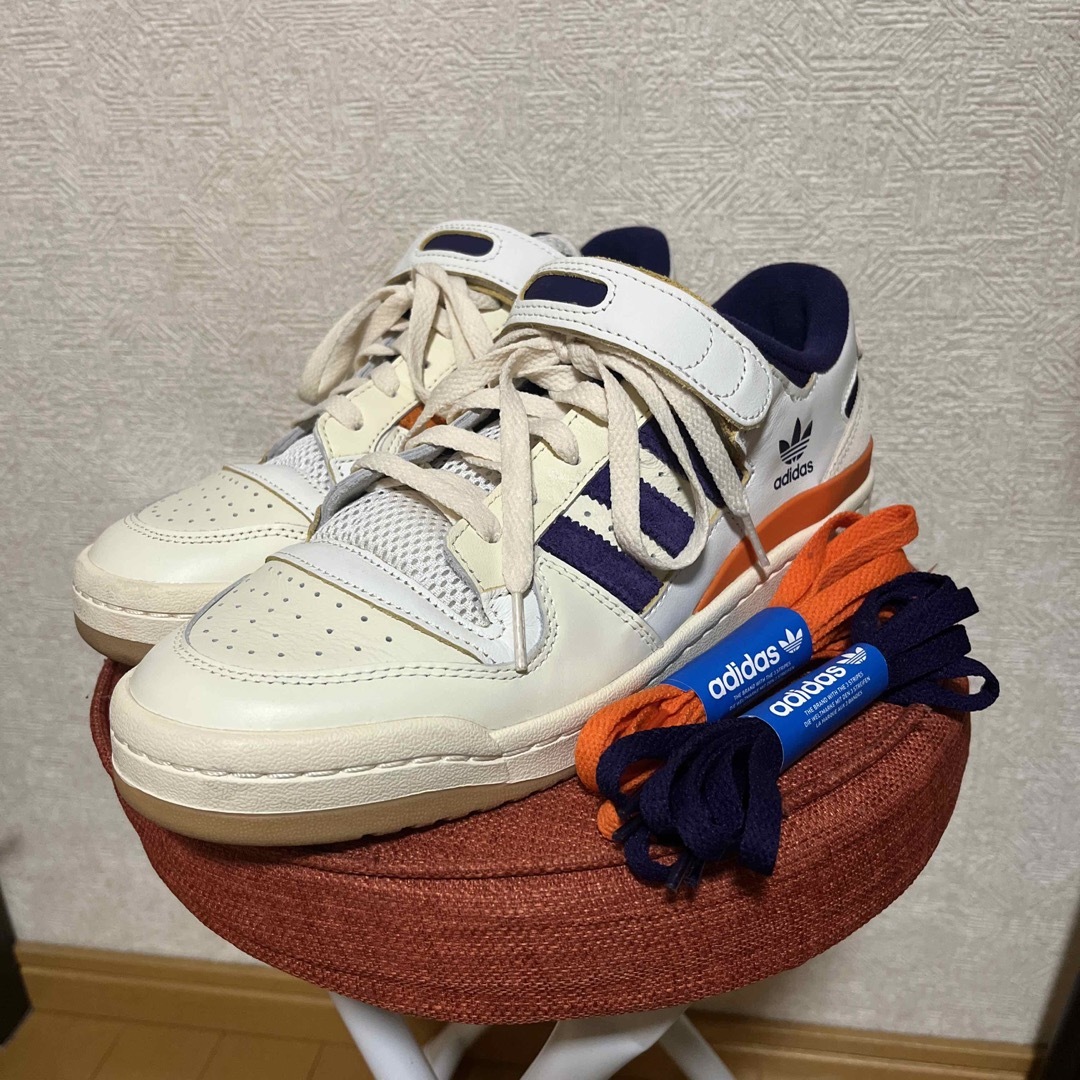 アディダスフォーラム84ロー "サンズ" adidas Forum 84 Lowスニーカー