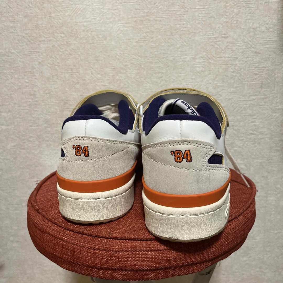 adidas(アディダス)のアディダスフォーラム84ロー "サンズ" adidas Forum 84 Low メンズの靴/シューズ(スニーカー)の商品写真