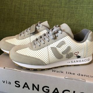 ニューバランス(New Balance)のにゅ～ずMOM『BRANDALISED』  バンクシー  スニーカー(スニーカー)