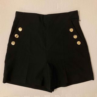 ザラ(ZARA)の【専用】mochi様　ZARAショートパンツ(ショートパンツ)