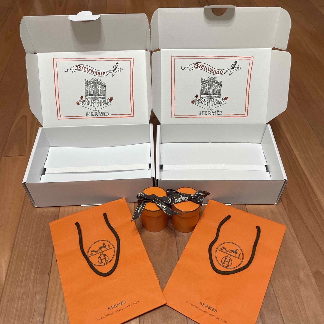 Hermes(エルメス)のエルメス　ツイリー箱　ボックス　リボン　ショッパー レディースのバッグ(ショップ袋)の商品写真