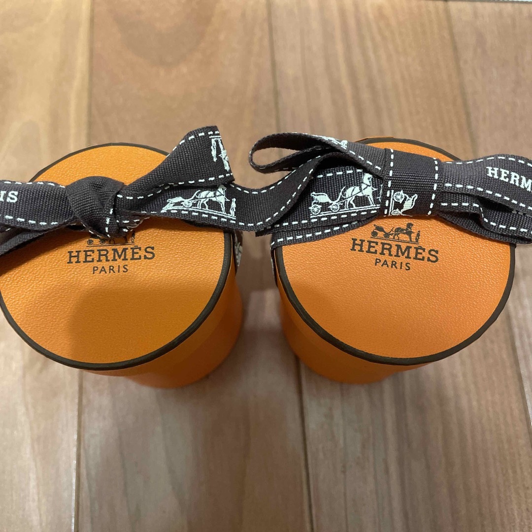 Hermes(エルメス)のエルメス　ツイリー箱　ボックス　リボン　ショッパー レディースのバッグ(ショップ袋)の商品写真