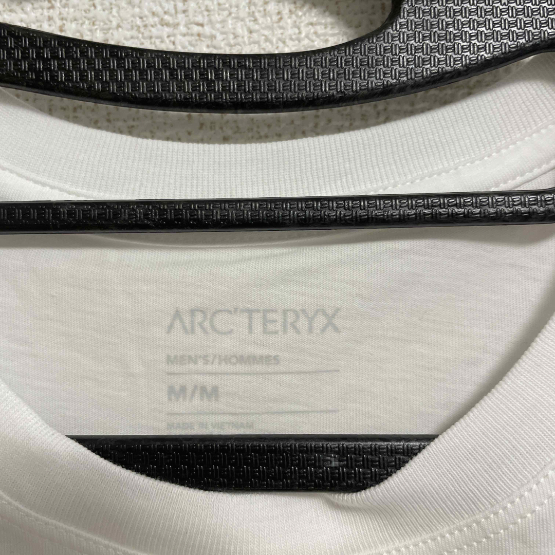 ARC'TERYX(アークテリクス)の【新品】アークテリクス　ARC'TERYX メンズ　Tシャツ 半袖　Mサイズ メンズのトップス(Tシャツ/カットソー(半袖/袖なし))の商品写真